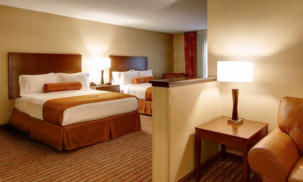 Phoenix Inn Suites 올버니 객실 사진
